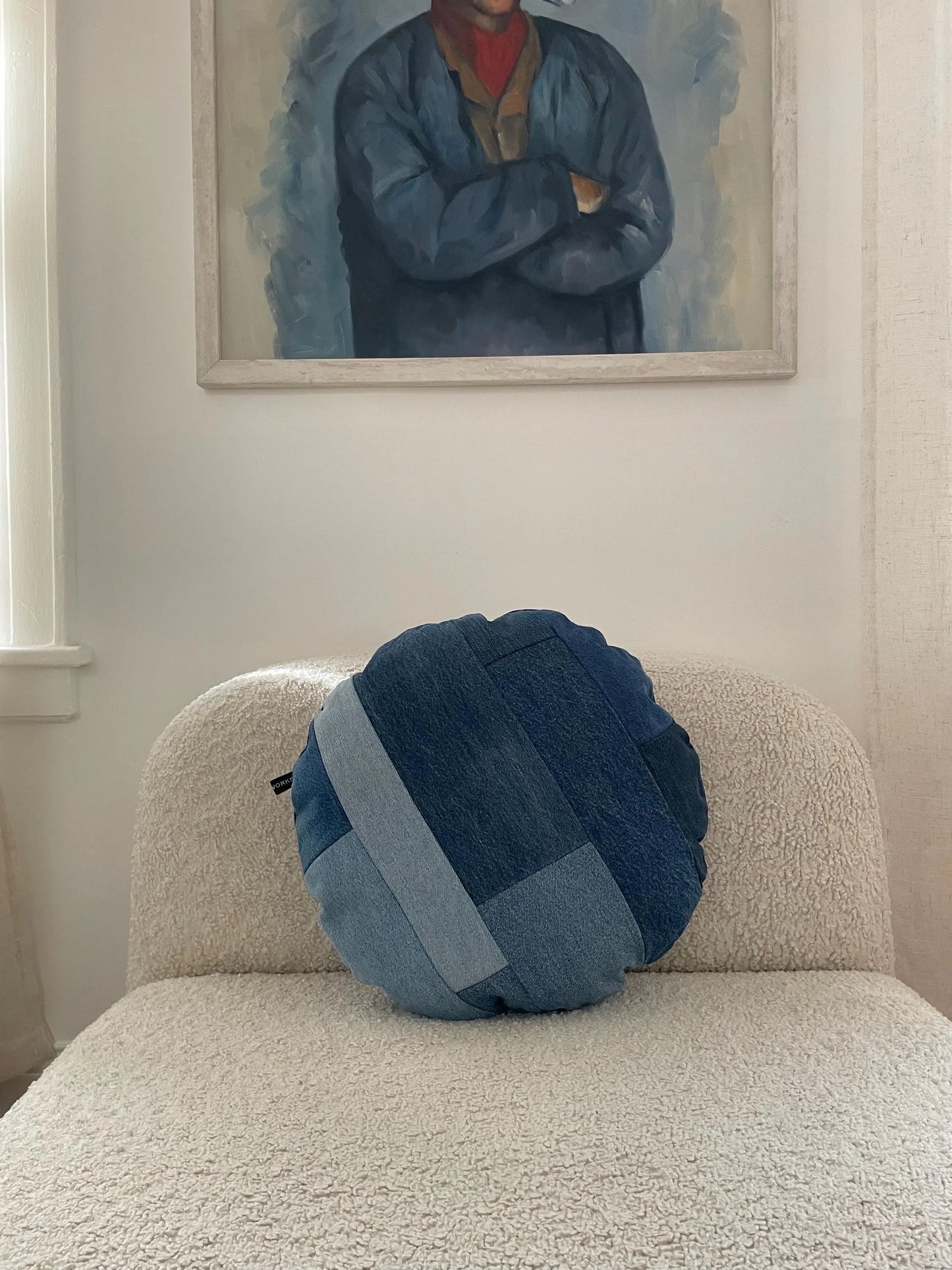 Round Pillow Cover 18''