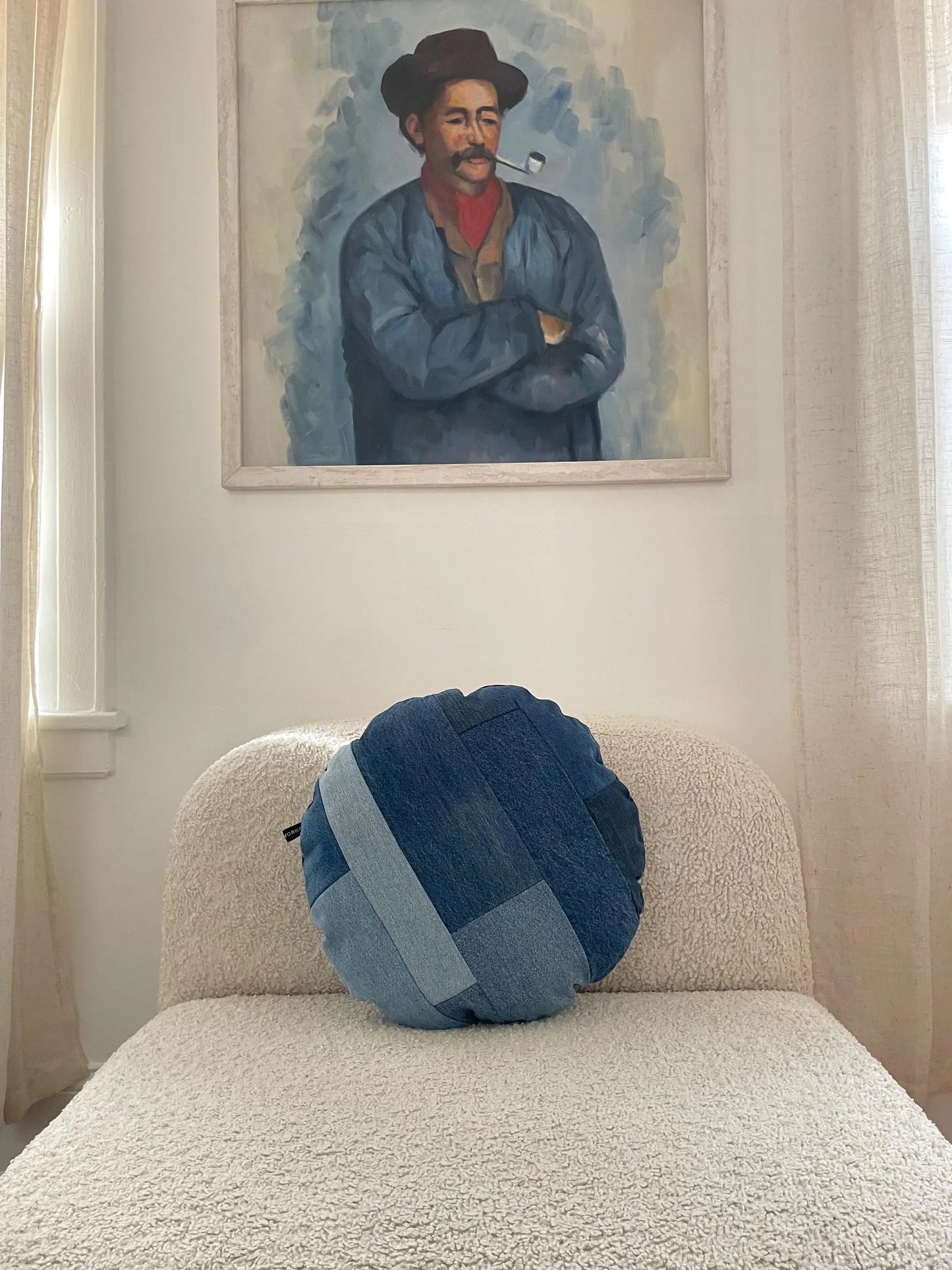 Round Pillow Cover 18''