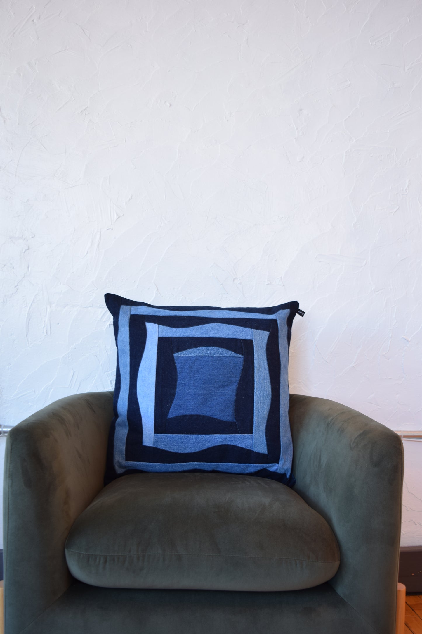 denim pillow cover 22'' x 22''