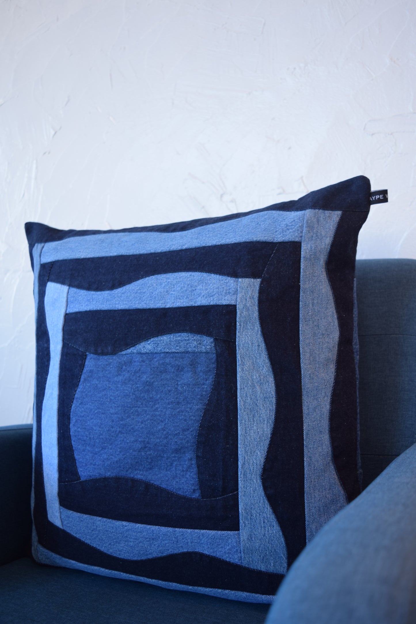 denim pillow cover 22'' x 22''