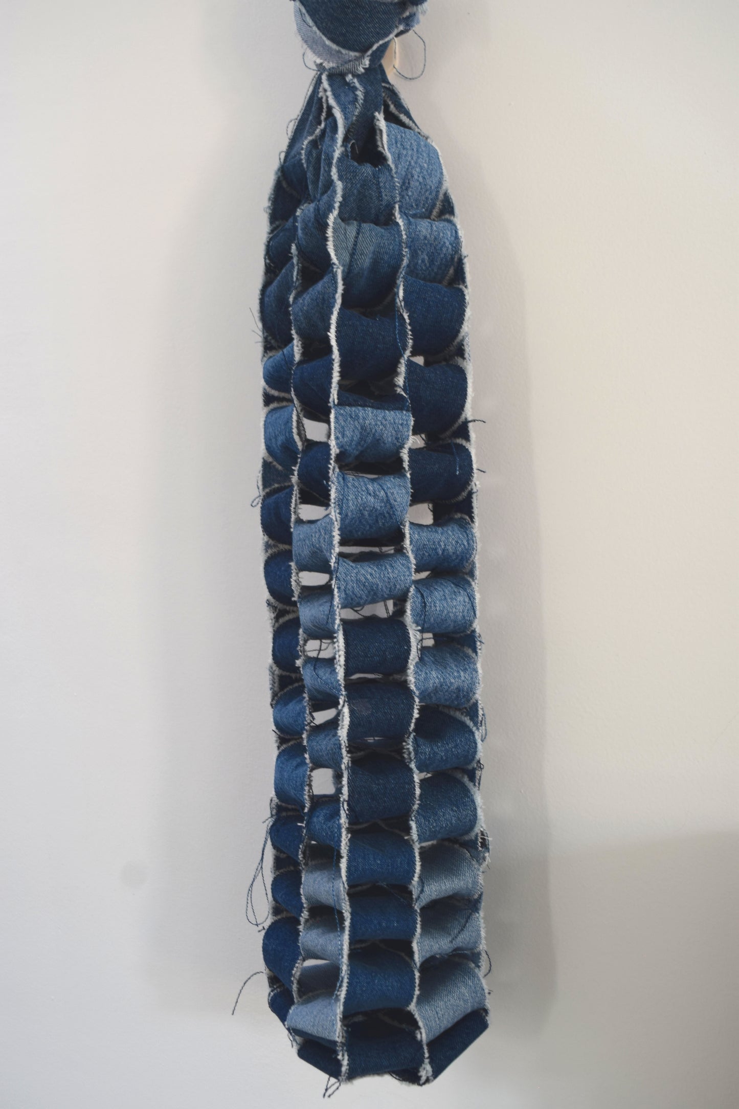 hanging denim box (25'')
