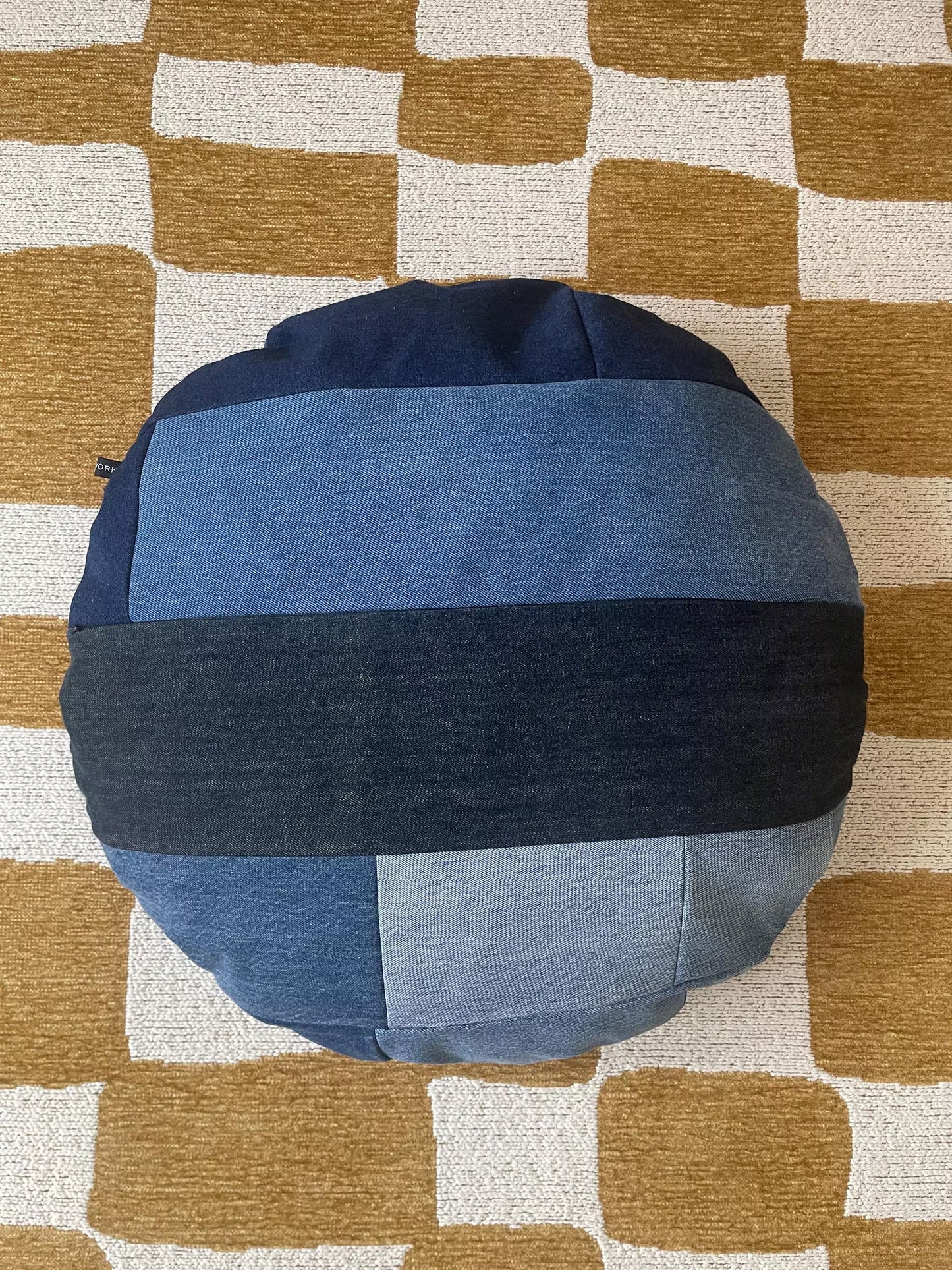 Round Pillow Cover 26''